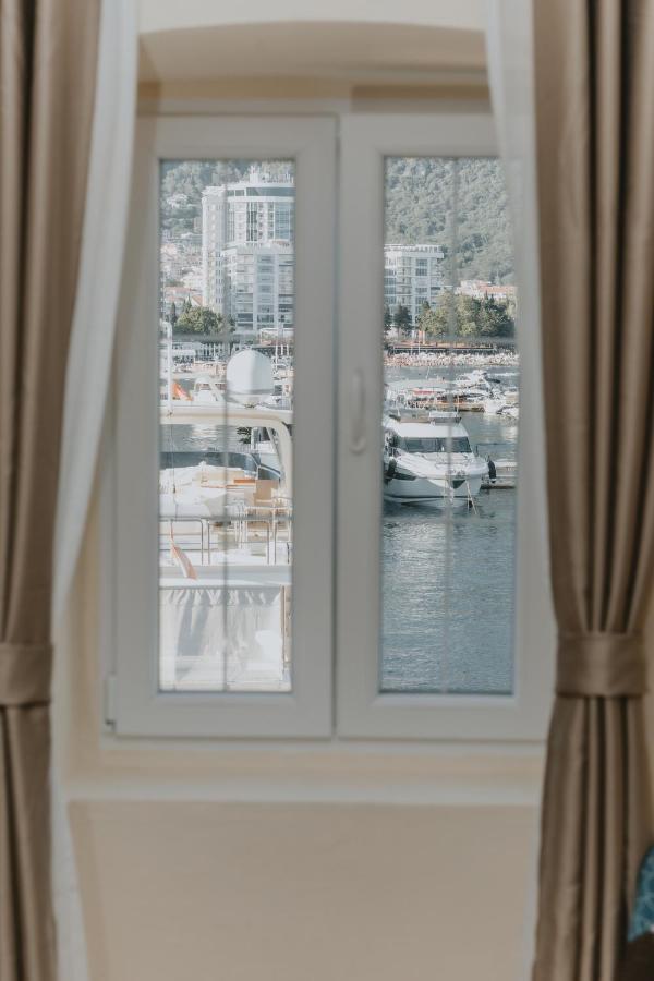 Regina Apartments Budva Eksteriør billede